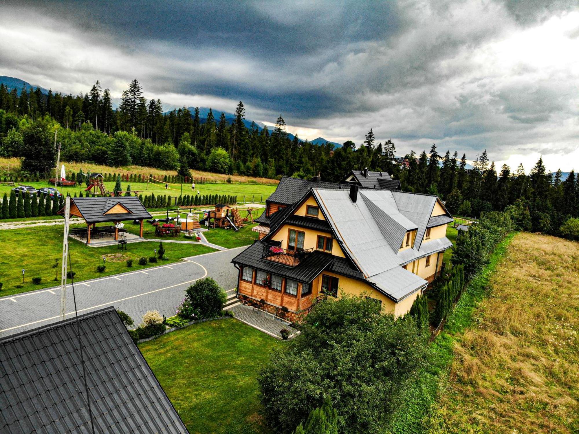 Gosciniec Kukulka Z Jacuzzi Bed & Breakfast Zakopane Exterior photo